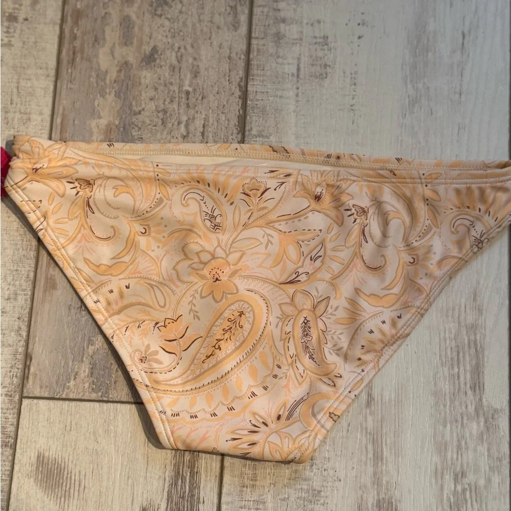 Floral Bikini Bottom - Picture 2 of 4